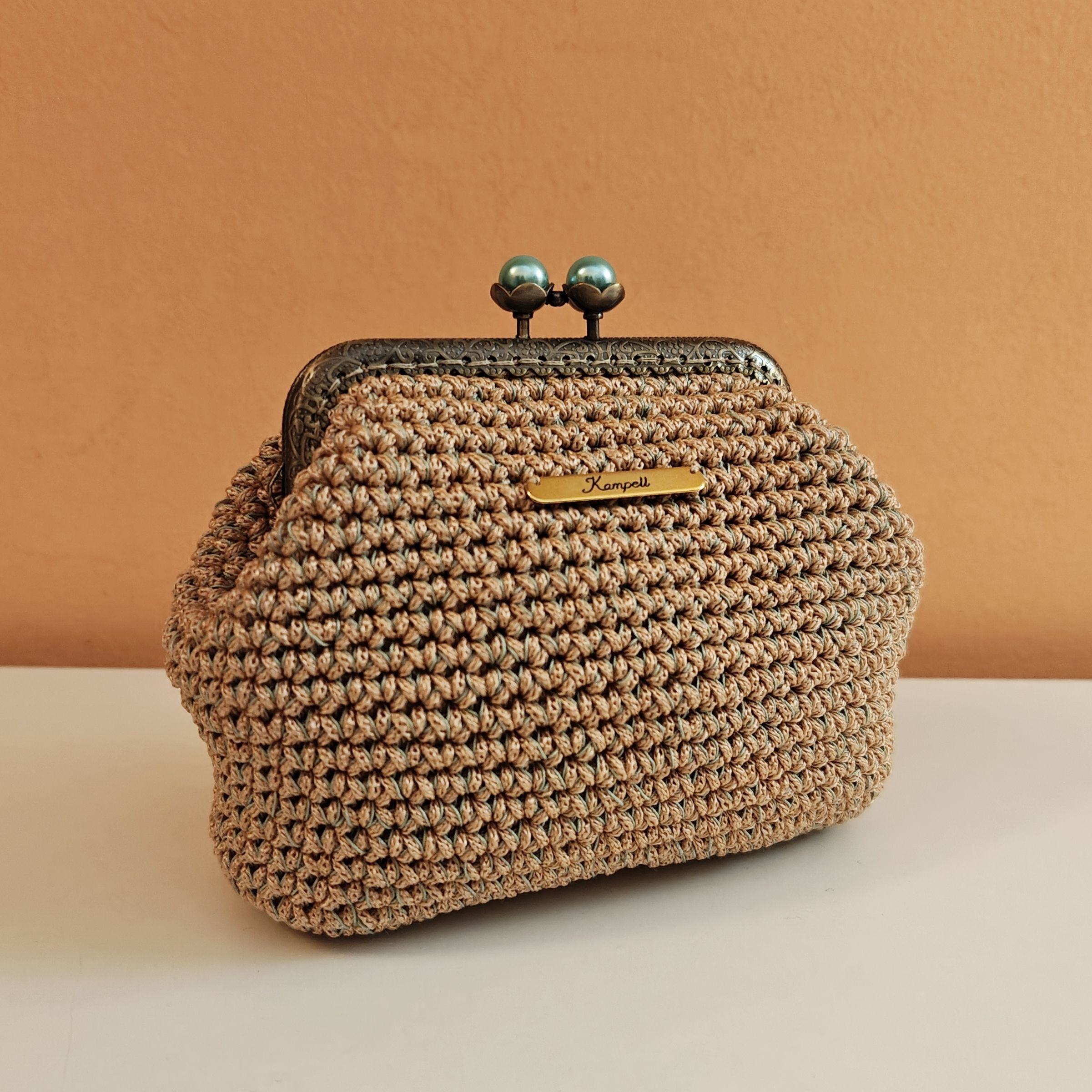 Σομόν - βεραμάν πορτοφόλι κλικ κλακ με ξύλινο πάτο by Qrtos Creations