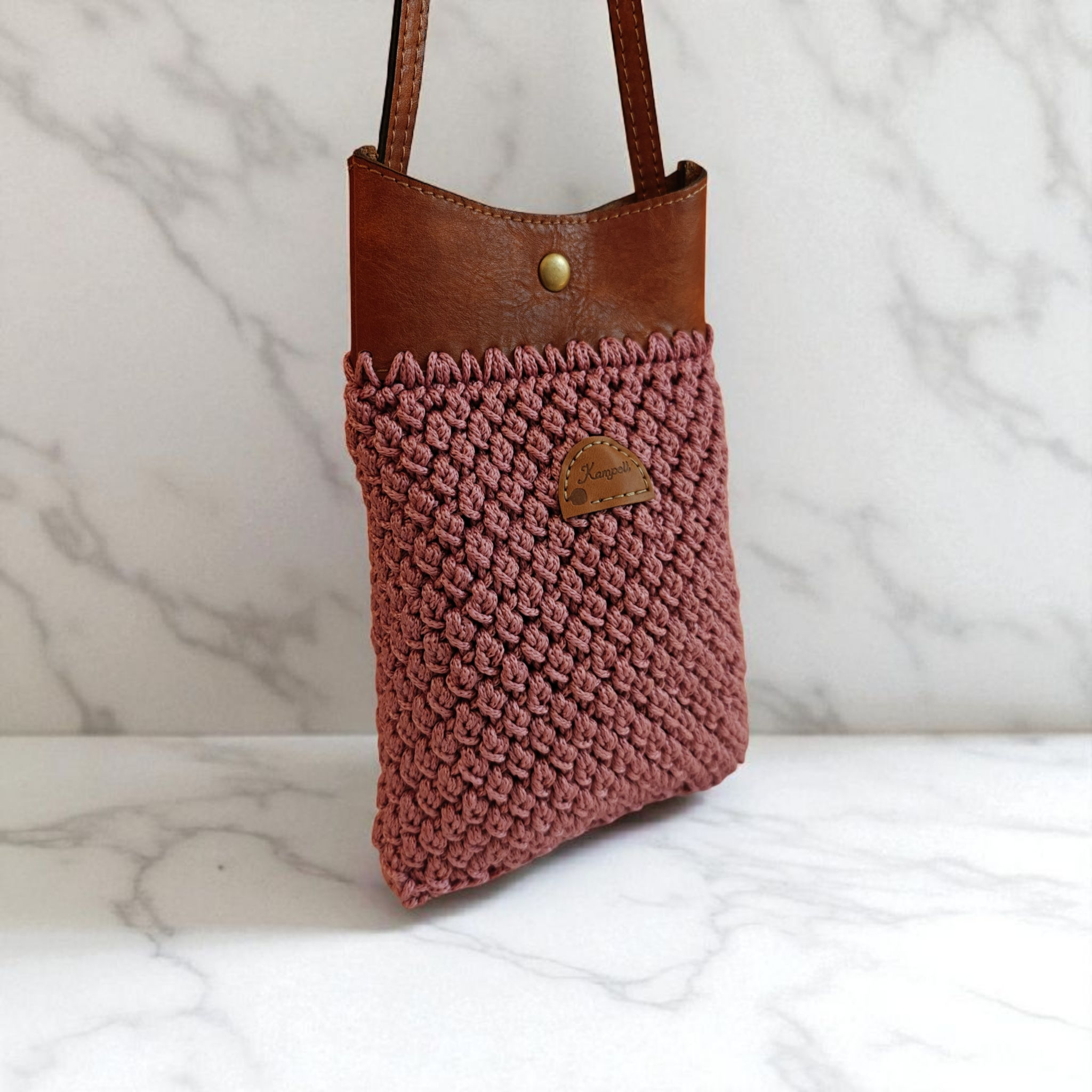 Custommade - Πλεκτό τσαντάκι κινητού σάπιο μήλο-ταμπά